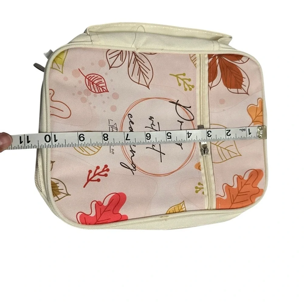 Prayer Print Cream and Pink Bible Holder